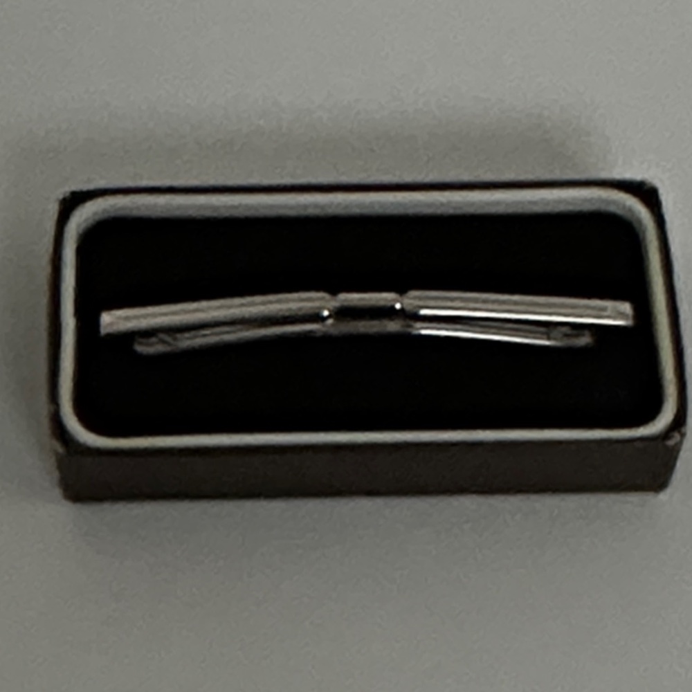 Pierre Cardin Sleek Silver Tie Bar